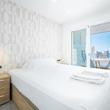 Gemelos 22 아파트 *